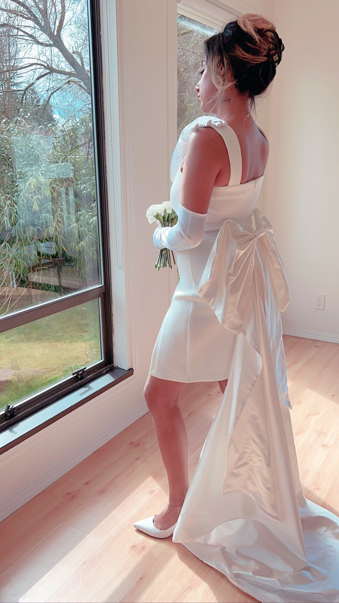 Satin Detachable Bridal Dress Terrain